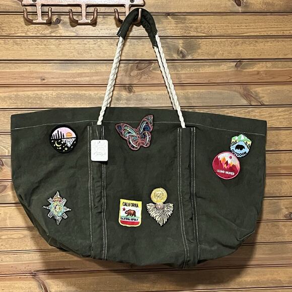 Free People Been There Badge Tote Bag Patch Sea Serpent Green NWT Large - Picture 1 of 16